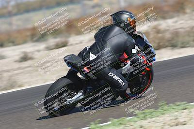 media/Nov-02-2025-Lets Ride (Sun) [[f7a3caa734]]/B Group/1220pm (Turn 2 Outside)/